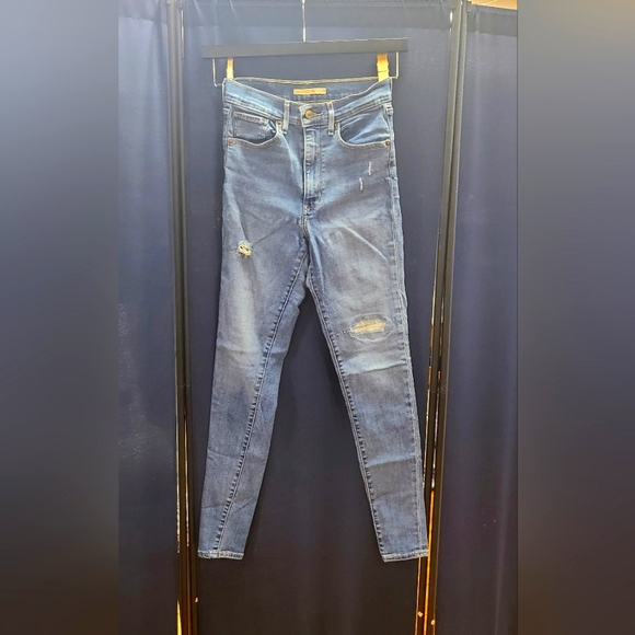 Levi's Mile High Super Skinny - Picture 1 of 5